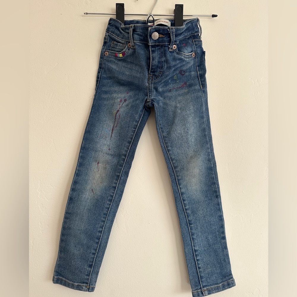 Levi’s paint detail 5T jeans